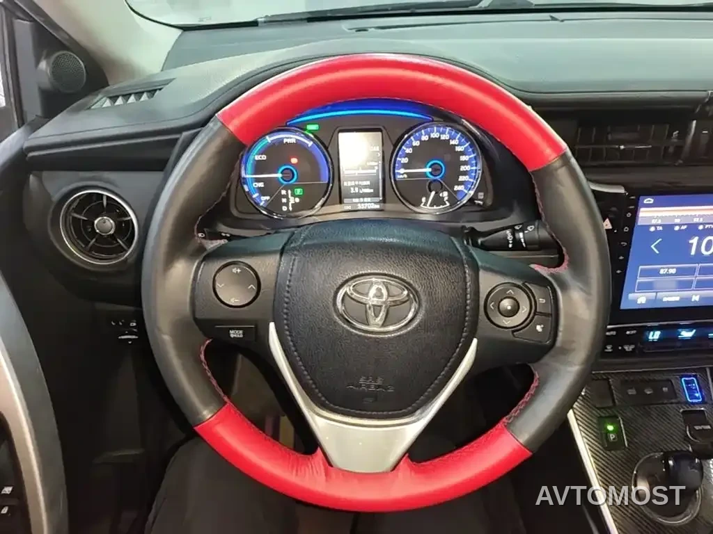 Toyota Corolla Twin Engine E+ 2019 1.8L E-CVT Leading Edition — фото 11