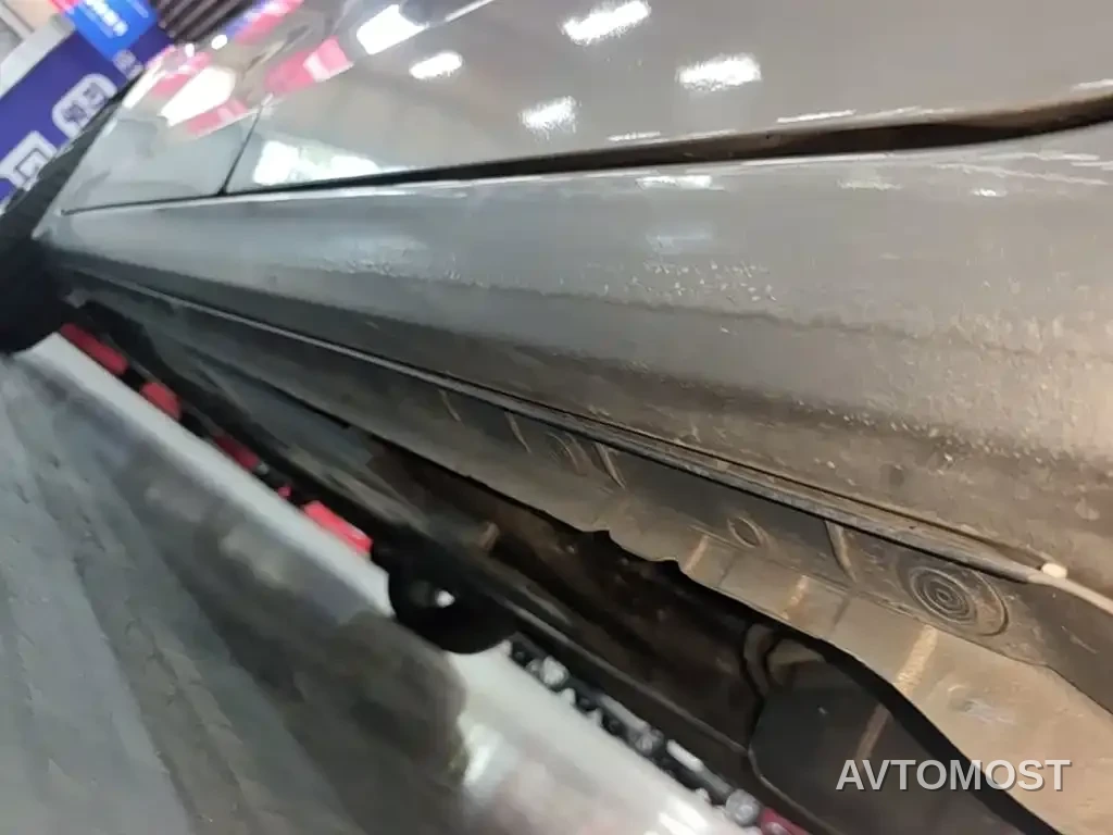 Toyota Corolla Twin Engine E+ 2019 1.8L E-CVT Leading Edition — фото 22