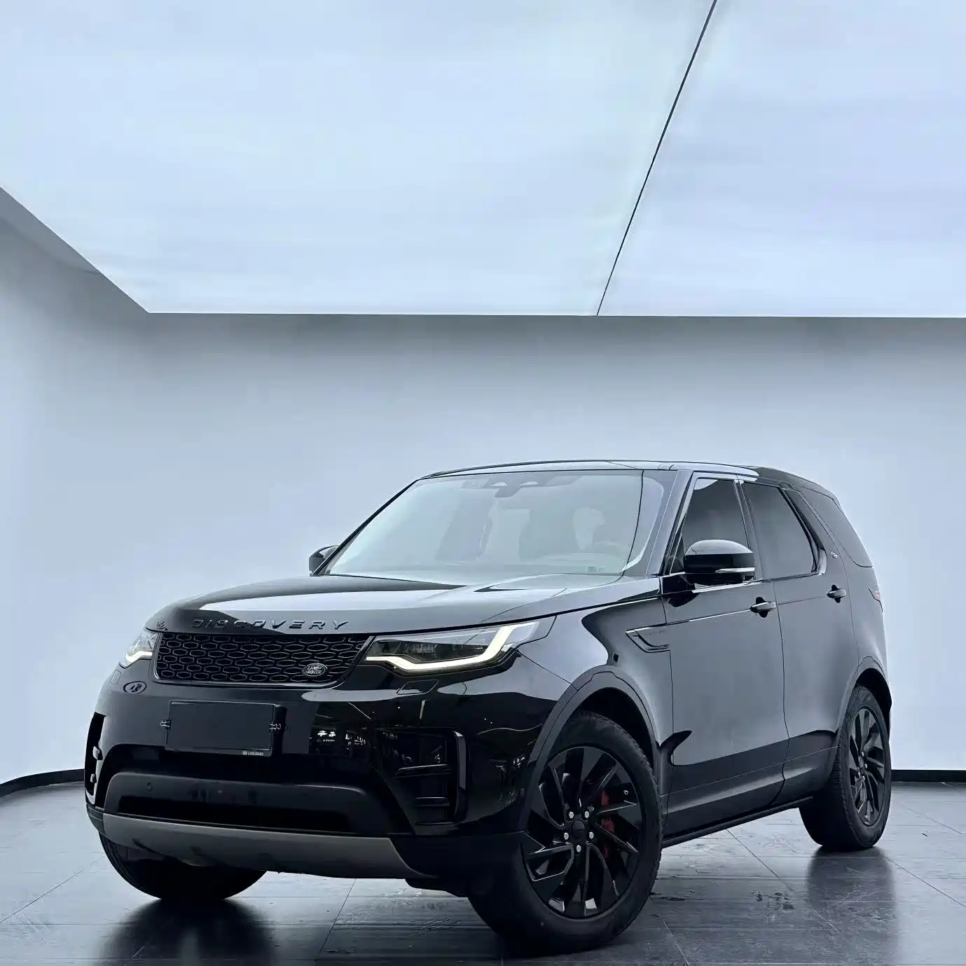 Land Rover Discovery 2021 Model 300PS S