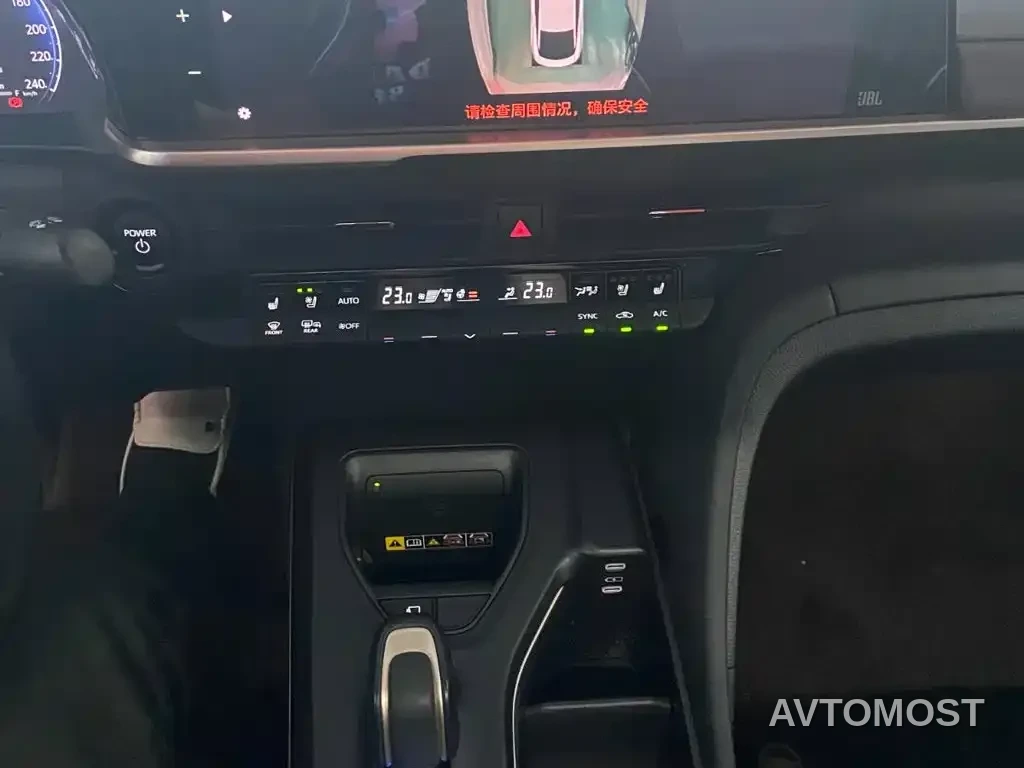 Toyota Crown SportCross 2023 2.5L SportCross HEV FWD Premium Edition — фото 9