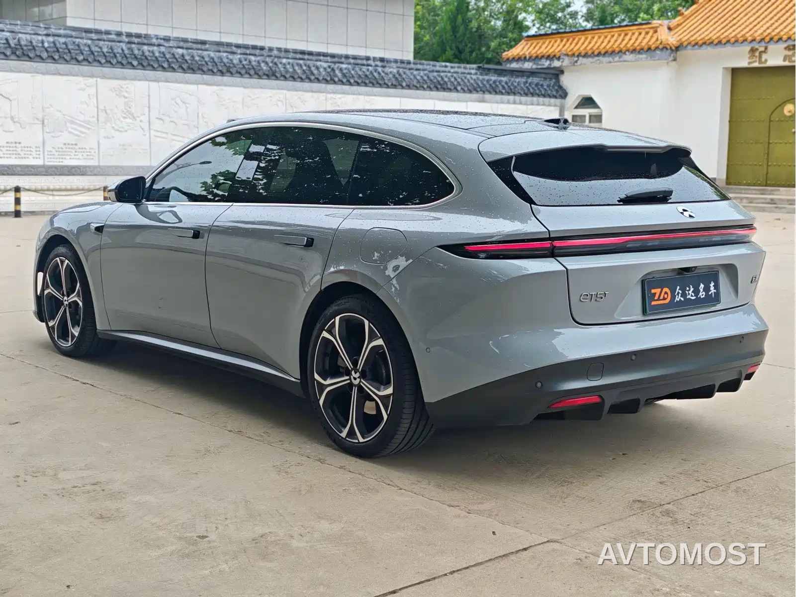 NIO ET5T 2024 75kWh Touring — фото 12