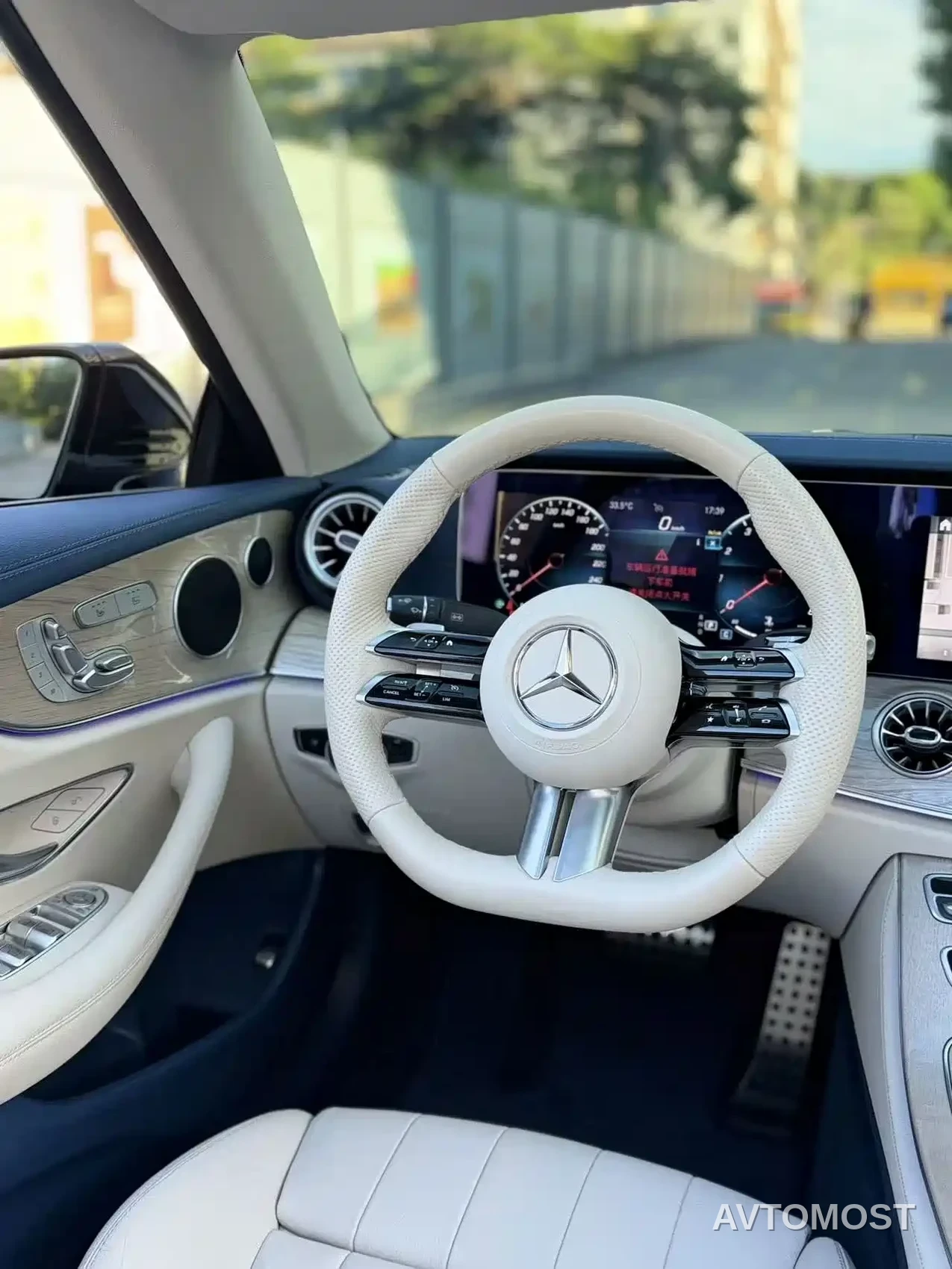 Mercedes-Benz E-Class (Import) 2023 Facelift E 260 Cabriolet — фото 5