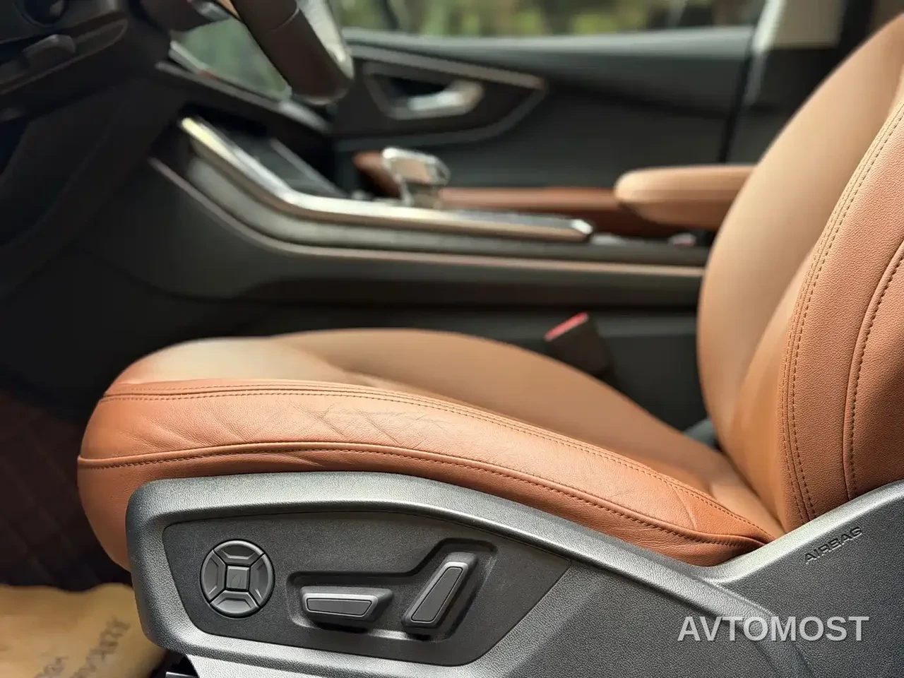 Audi Q8 2021 Model 55 TFSI Premium Dynamic — фото 5