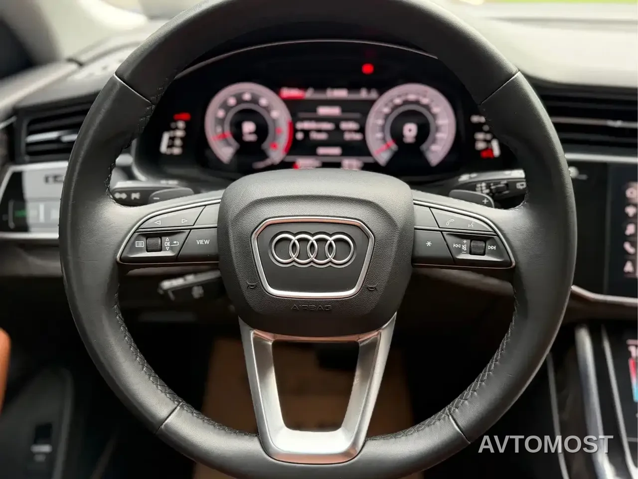 Audi Q8 2021 Model 55 TFSI Premium Dynamic — фото 11