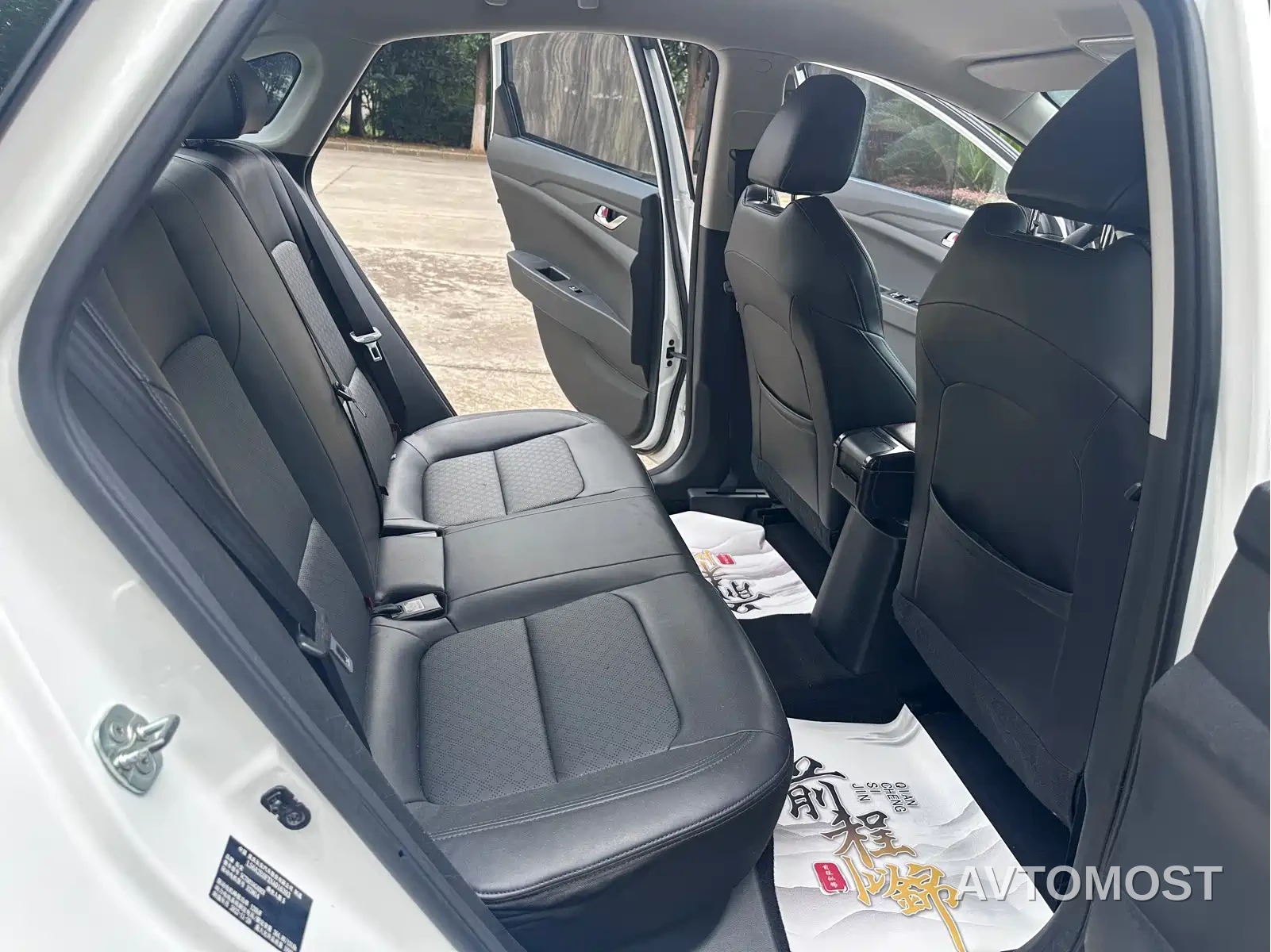 Changan Eado New Energy 2022 EV460 Smart Ride-Hailing Edition (NCM) — фото 10