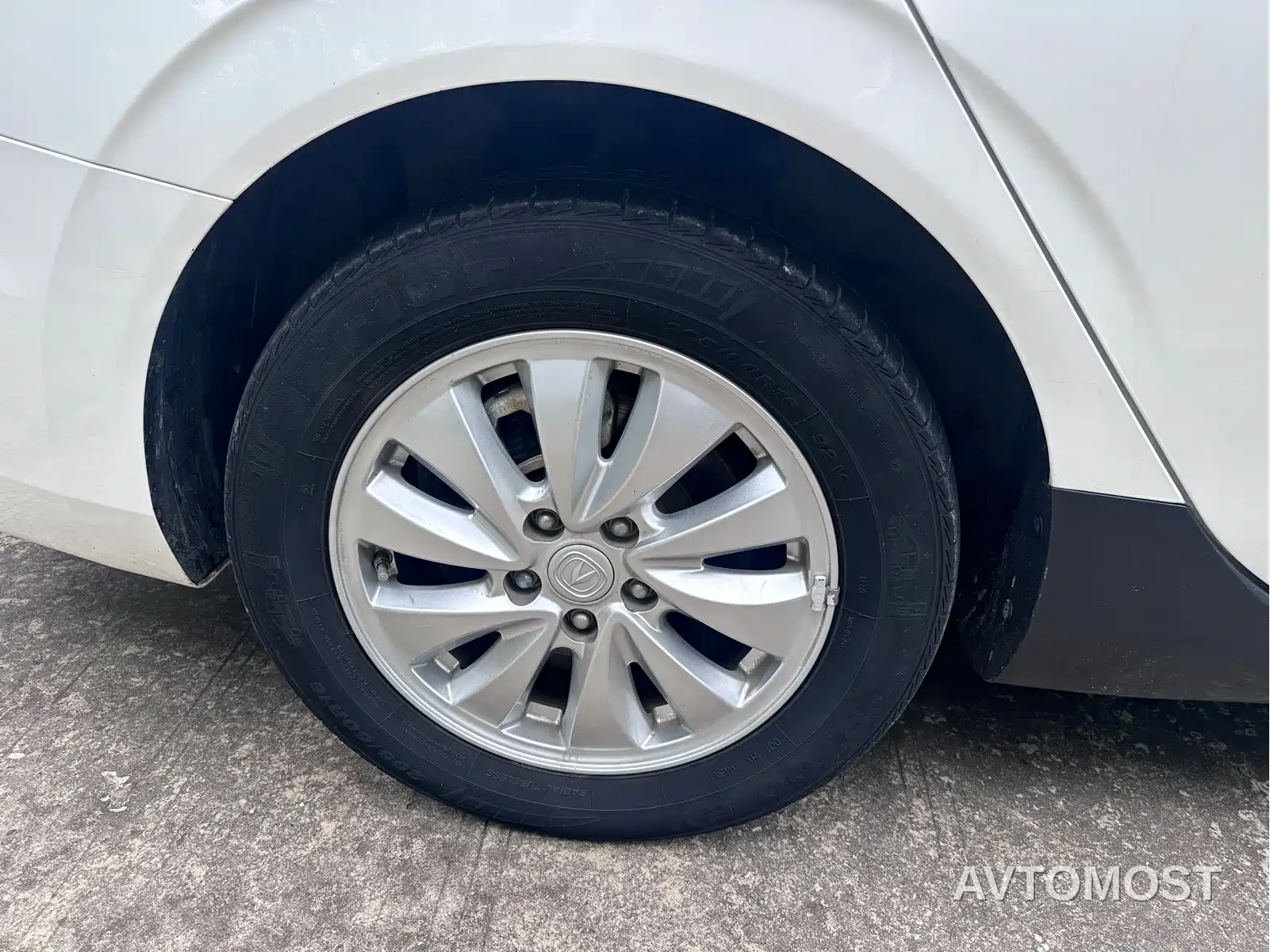 Changan Eado New Energy 2022 EV460 Smart Ride-Hailing Edition (NCM) — фото 12