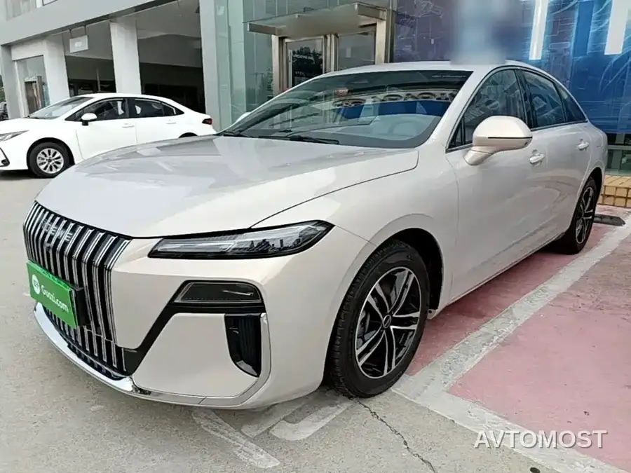 Roewe M7 DMH 2025 1.5T 115km Standard