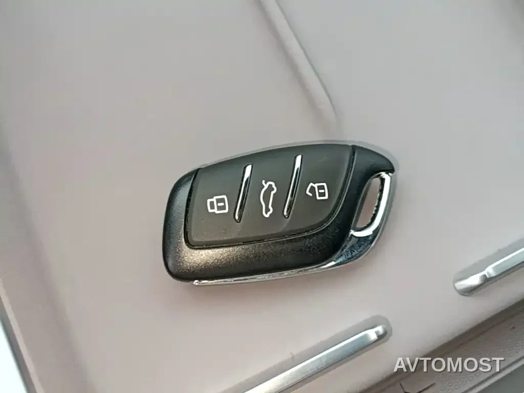Roewe M7 DMH 2025 1.5T 115km Standard — фото 7