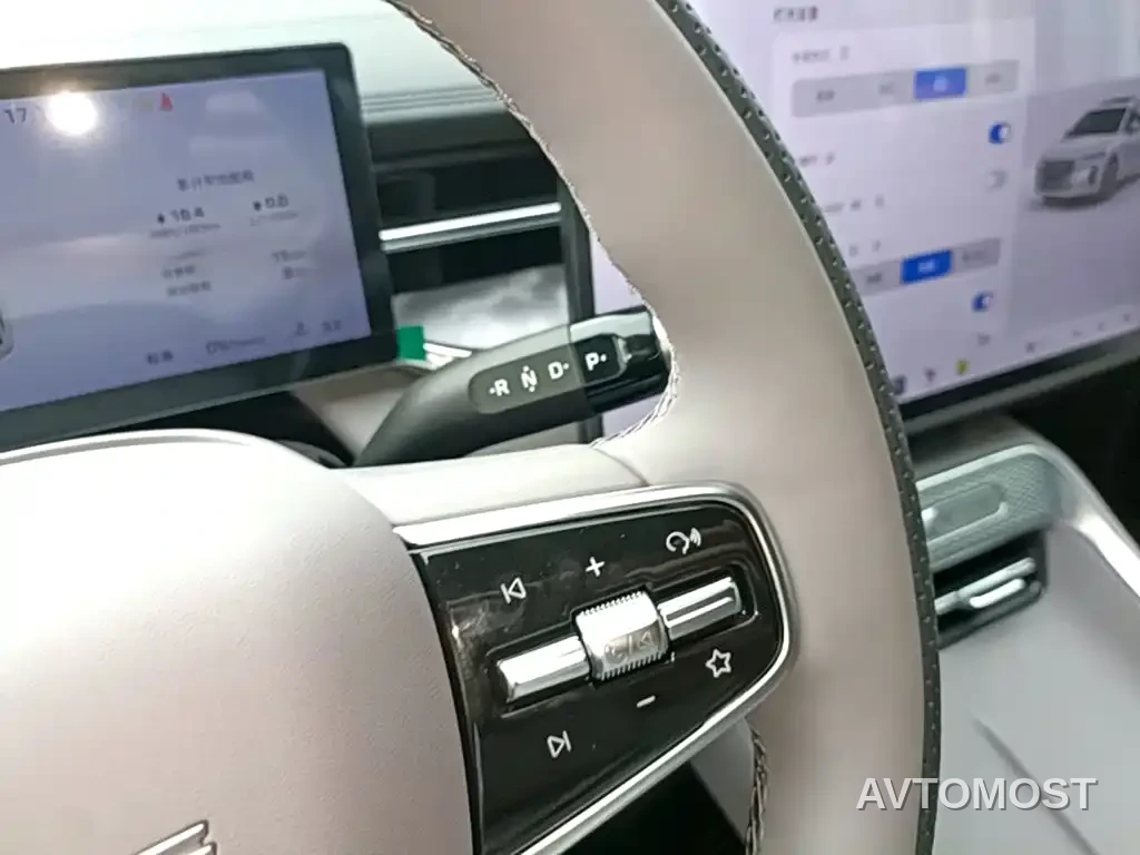 Roewe M7 DMH 2025 1.5T 115km Standard — фото 10