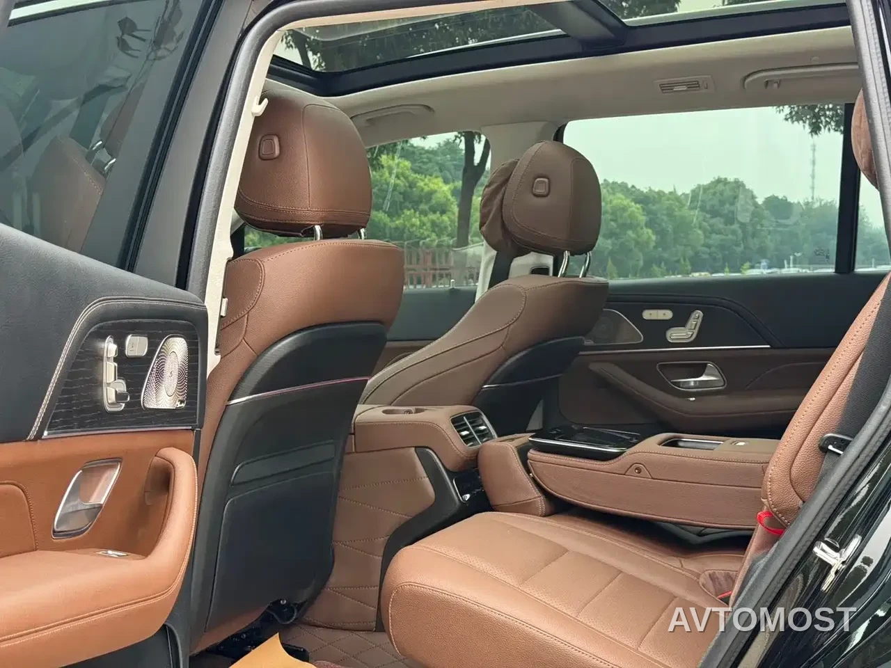 Mercedes-Benz GLS 2025 GLS 450 4MATIC Fashion — фото 15