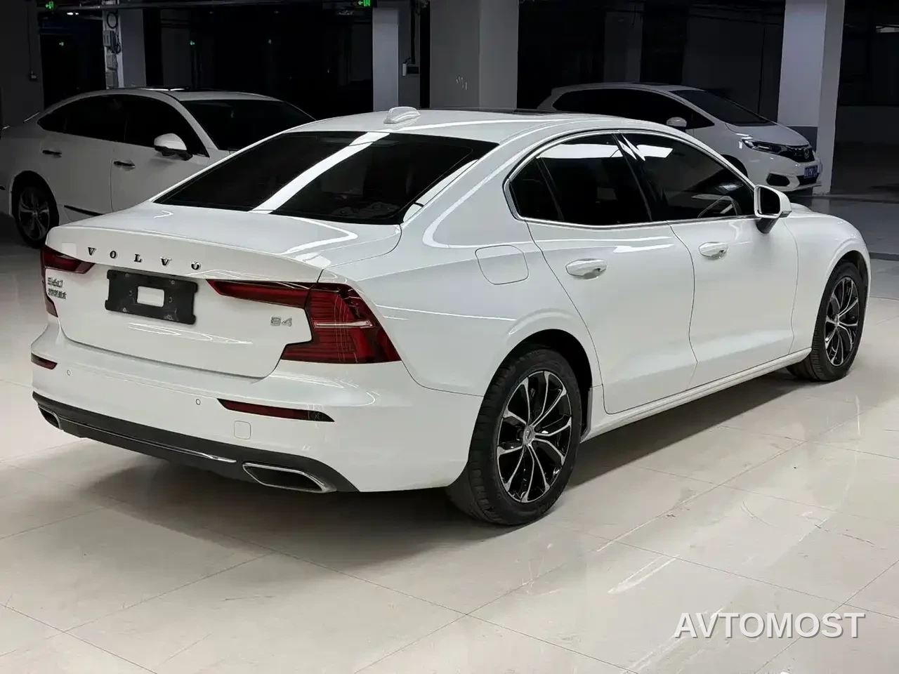 Volvo S60 2022 B4 Smart Vision Sport Edition — фото 8