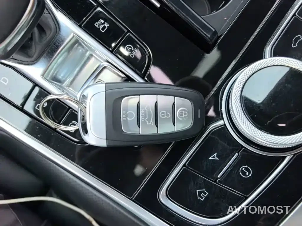 Hongqi H9 2020 2.0T Smart Connection Qi Chang Edition — фото 5