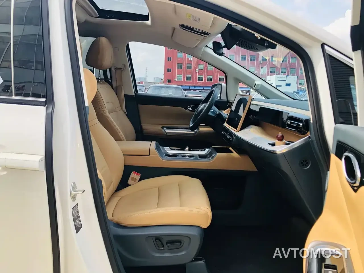 GAC Trumpchi E8 NEV 2024 Model 150km MAX — фото 16