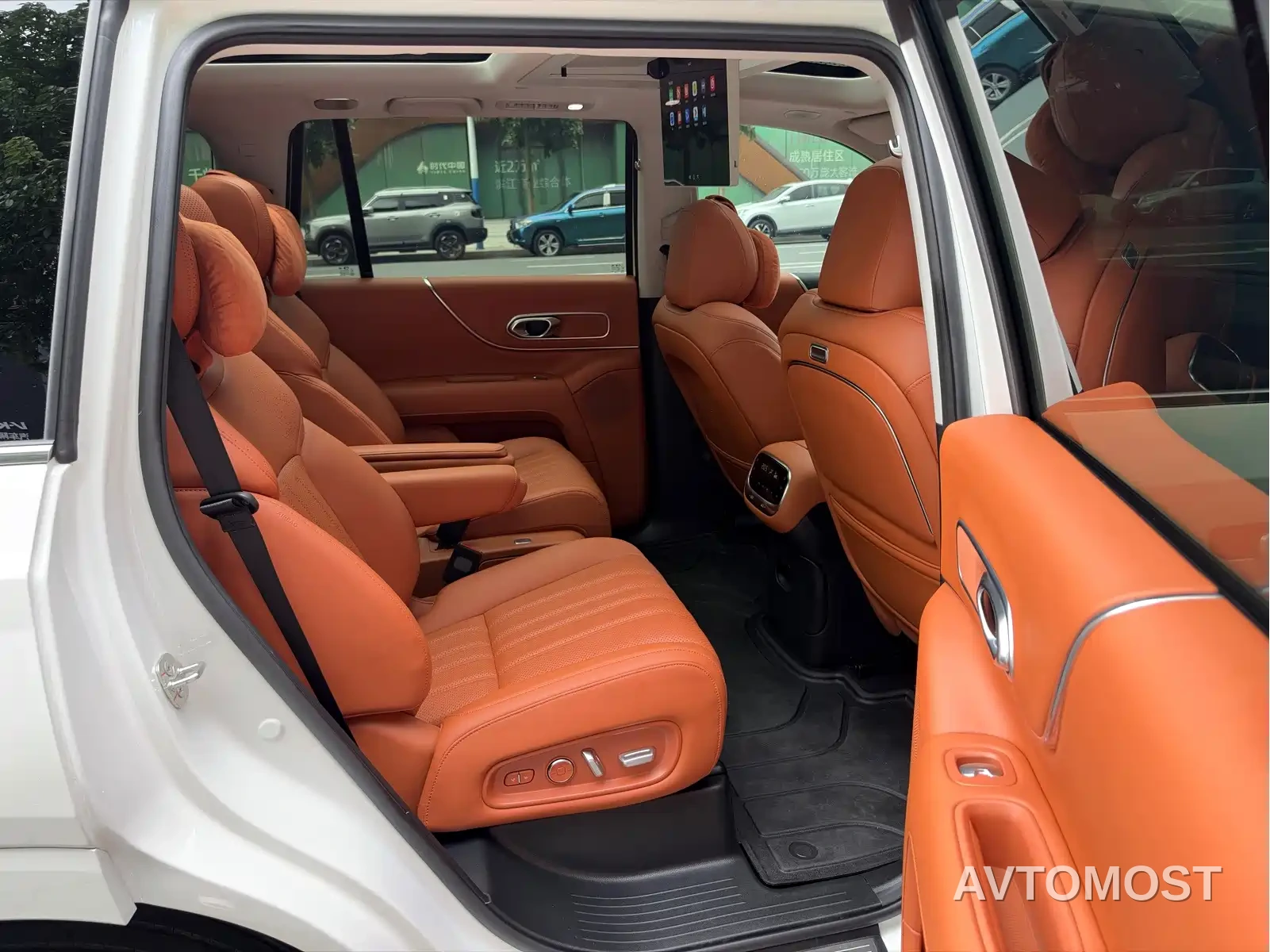 GAC Trumpchi Vision S9 2025 1.5T Hybrid Premium — фото 11