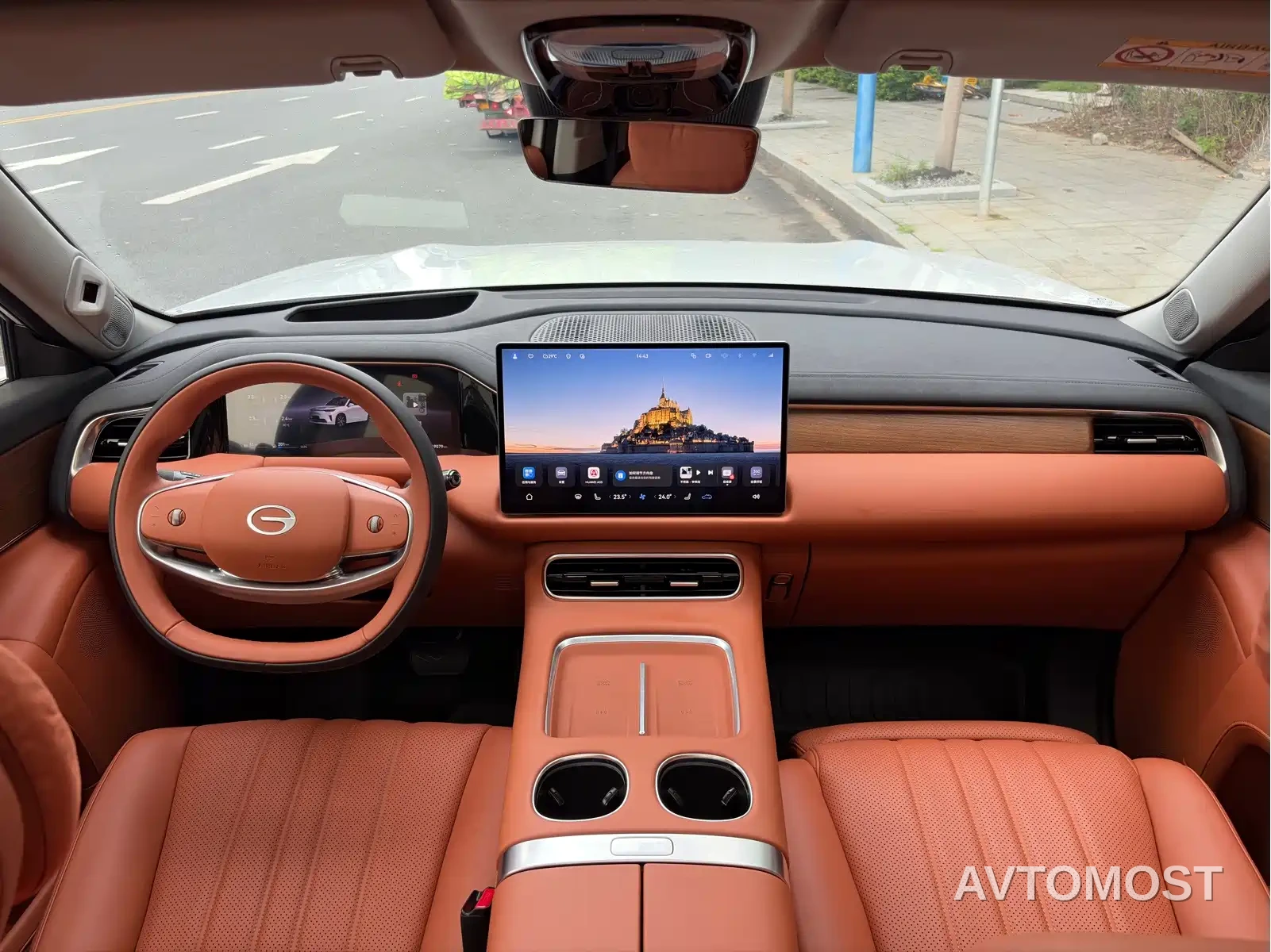GAC Trumpchi Vision S9 2025 1.5T Hybrid Premium — фото 14