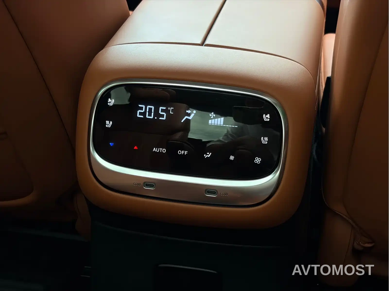 GAC Trumpchi Vision S9 2025 1.5T Hybrid Premium — фото 18