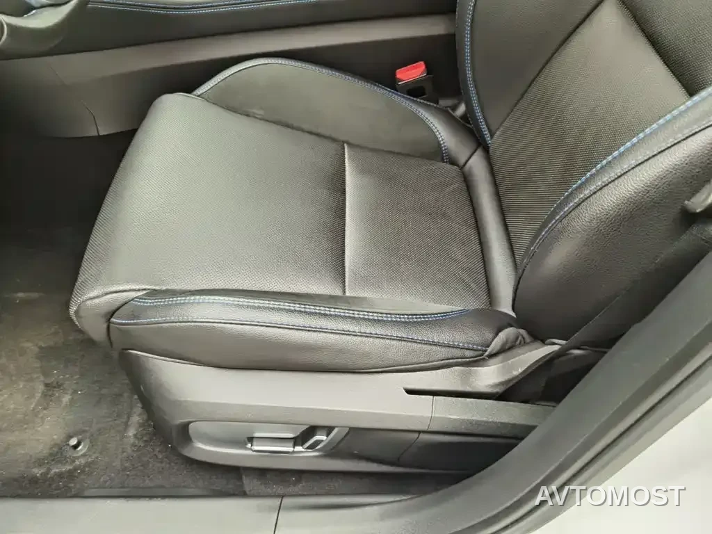 Lynk & Co 03 New Energy 2021 1.5T PHEV Pro — фото 18