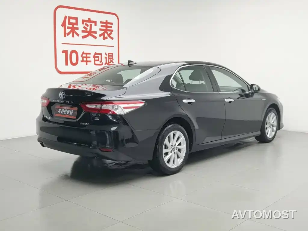 Toyota Camry 2021 Hybrid 2.5HGVP Leading Edition — фото 1