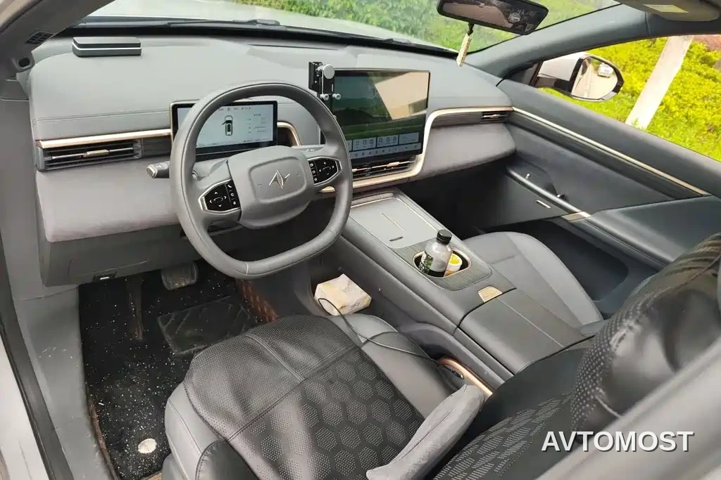 Dongfeng Yipai eπ008 2024 210Max Range Extender 6-Seater — фото 12