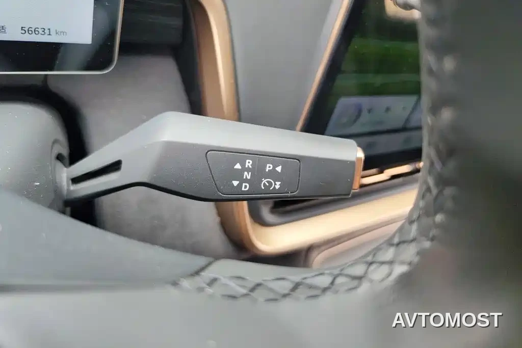 Dongfeng Yipai eπ008 2024 210Max Range Extender 6-Seater — фото 16
