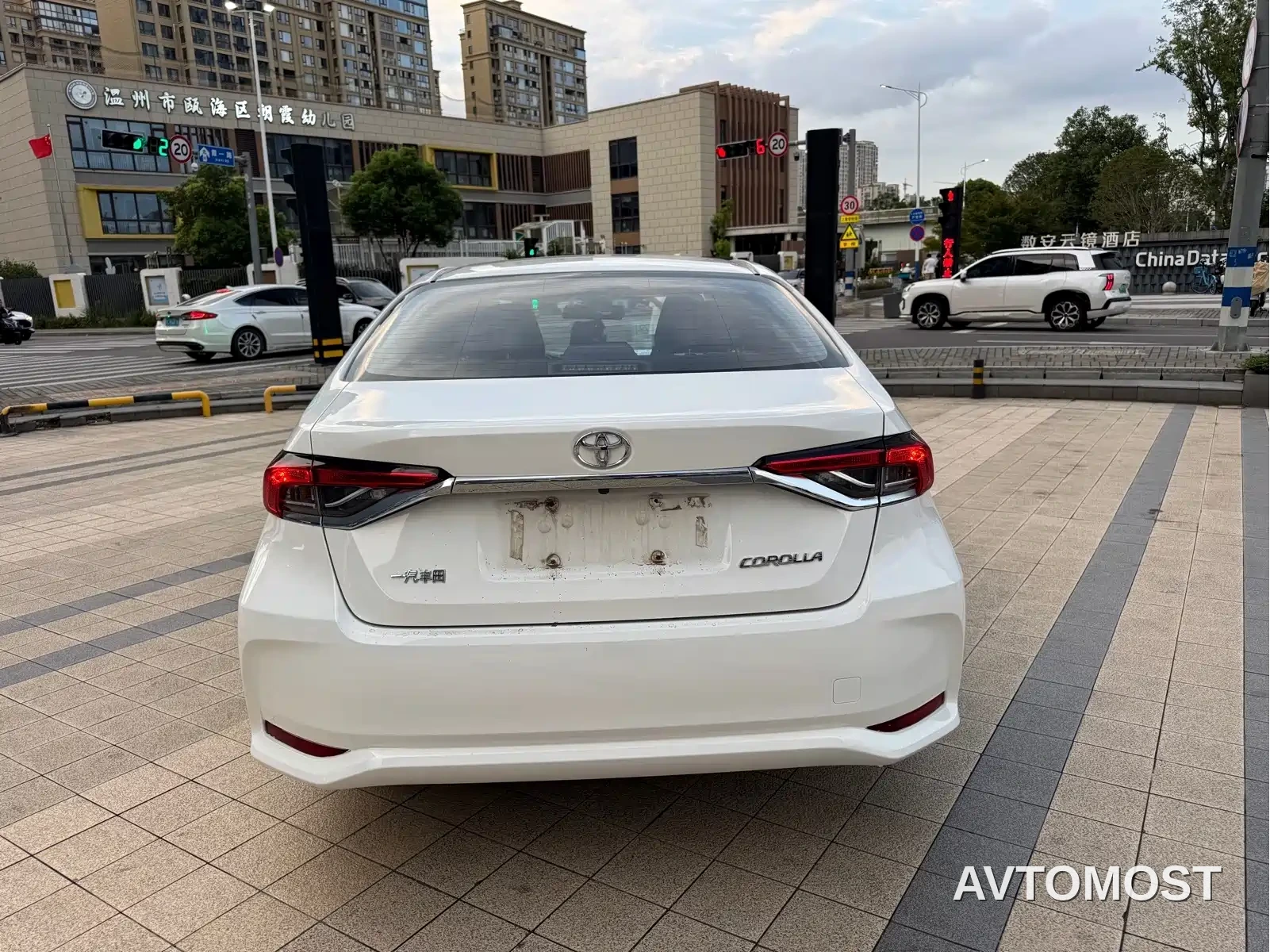 Toyota Corolla 2021 TNGA 1.5L CVT Elite Edition — фото 16