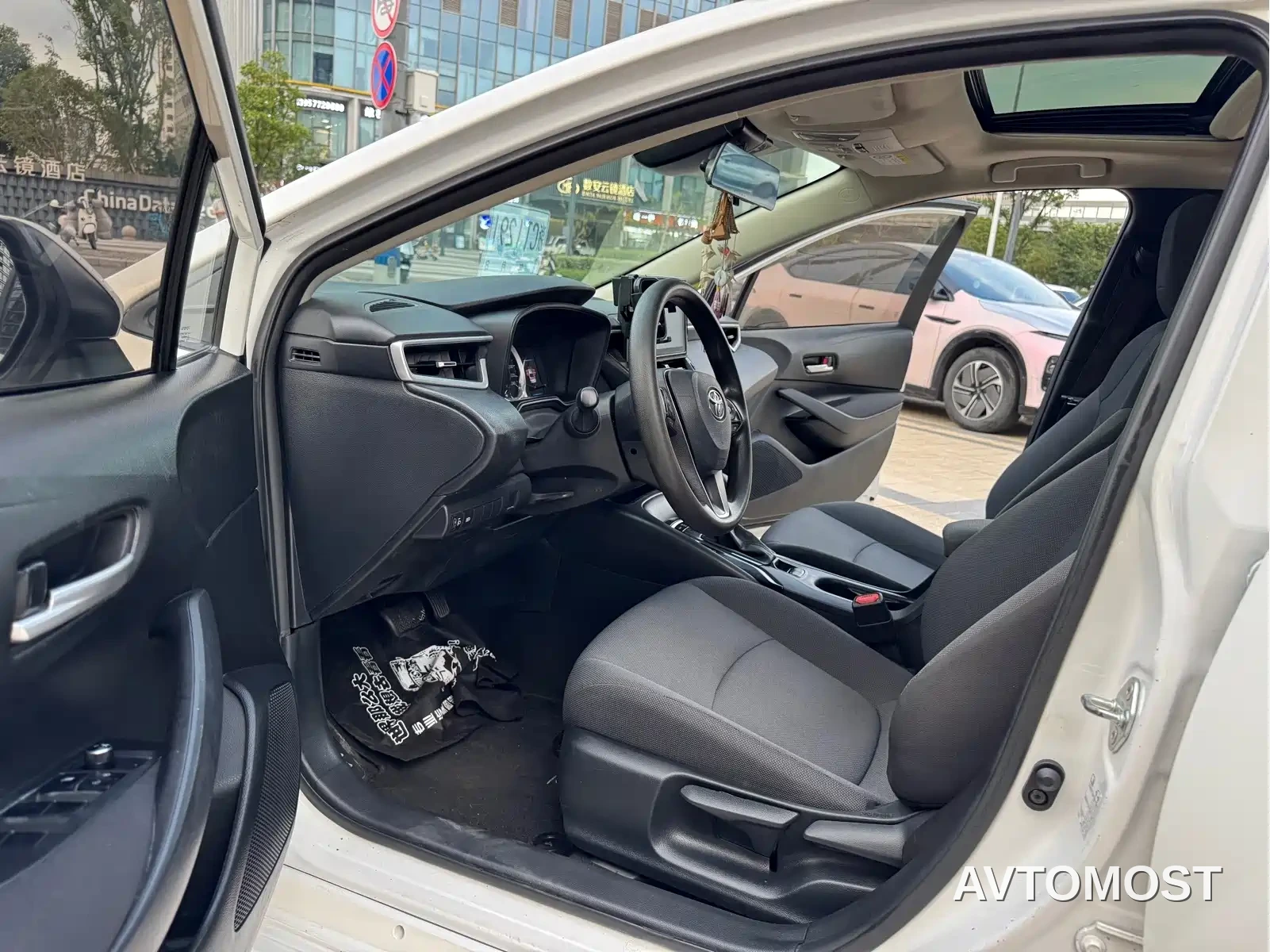 Toyota Corolla 2021 TNGA 1.5L CVT Elite Edition — фото 20
