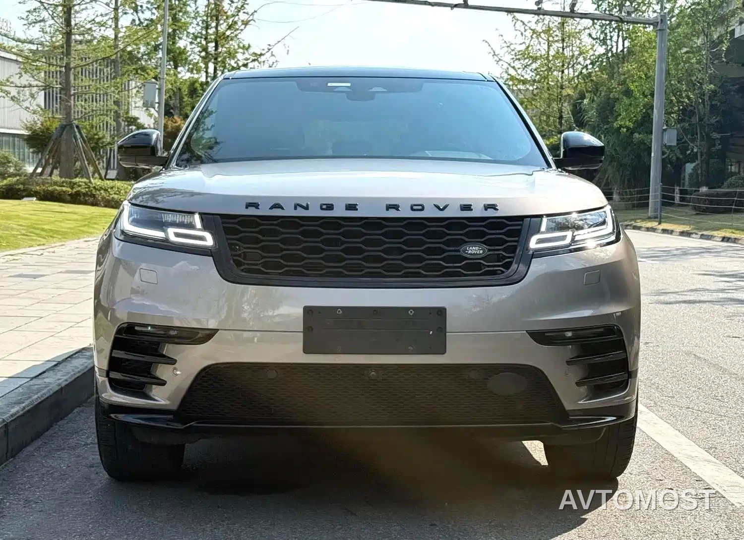 Land Rover Range Rover Velar 2021 P250 — фото 2