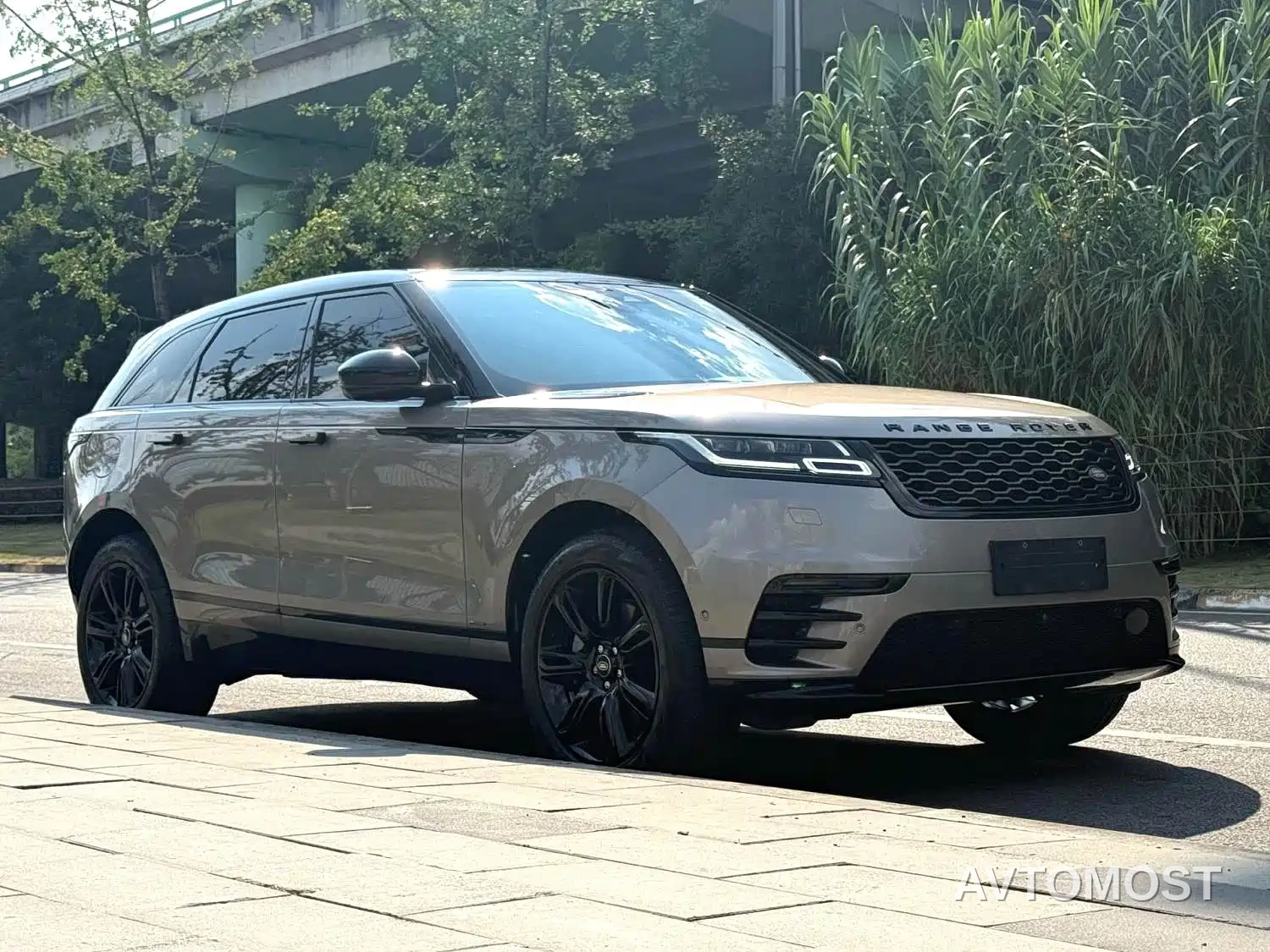Land Rover Range Rover Velar 2021 P250 — фото 3