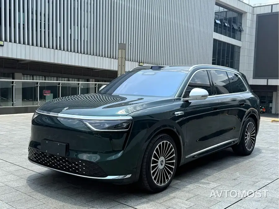 AITO M8 2025 Range Extender Max+ Edition 53.4kWh 5-seater