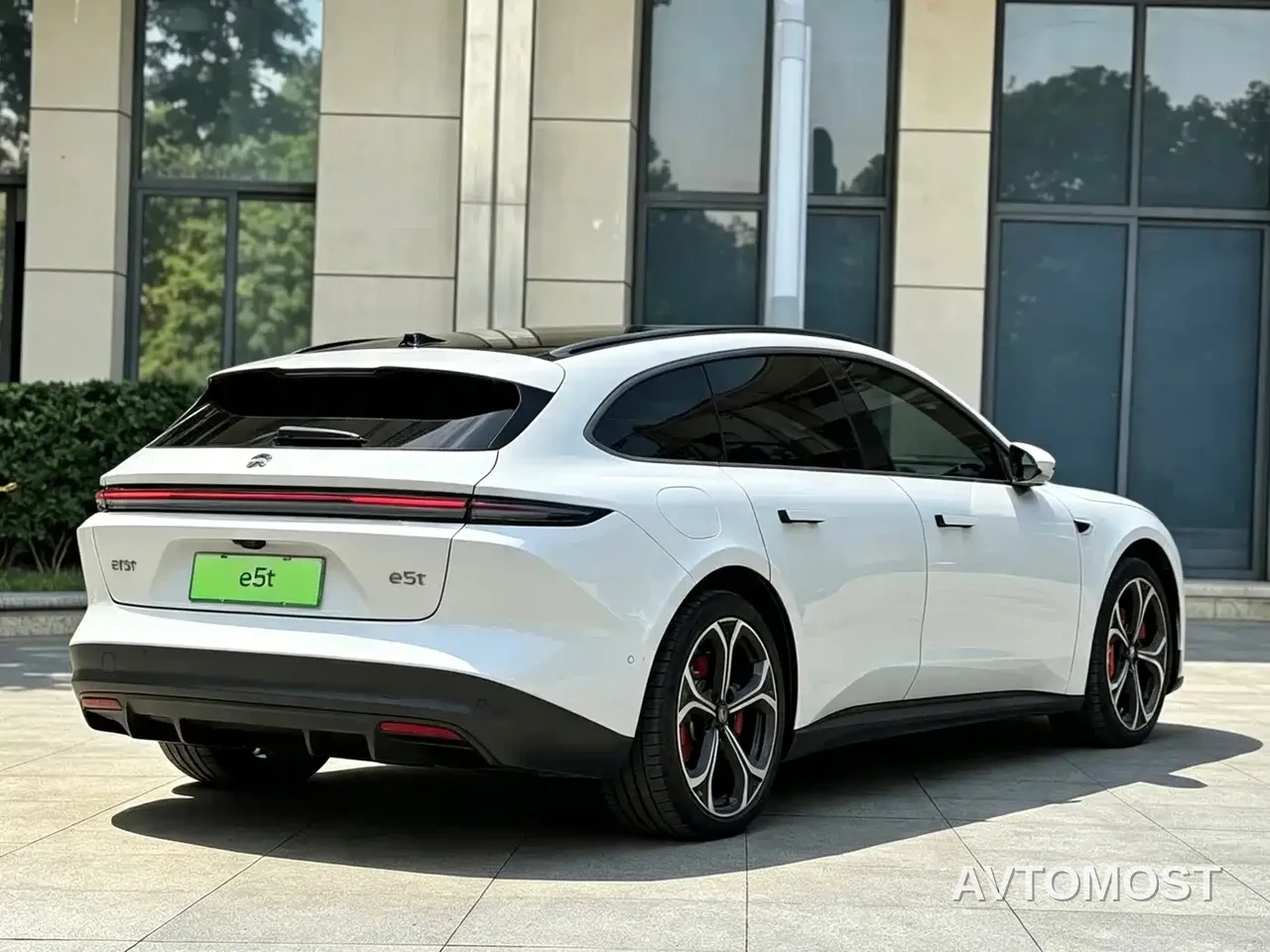 NIO ET5T 2024 75kWh Touring — фото 8