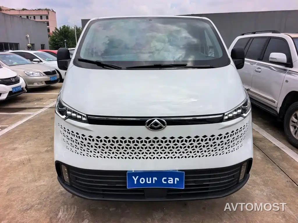 SAIC Maxus Xintu V70 2023 Model 2.0T Elite Manual Short Wheelbase Low Roof 5/6 Seats (125Ps) — фото 2