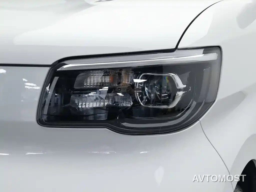 Wuling Zhiguang NEV 2025 Standard Version — фото 6