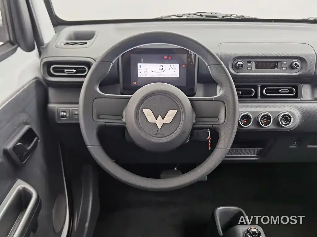 Wuling Zhiguang NEV 2025 Standard Version — фото 10