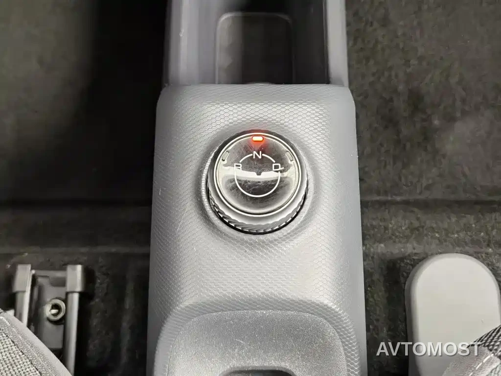 Wuling Zhiguang NEV 2025 Standard Version — фото 12