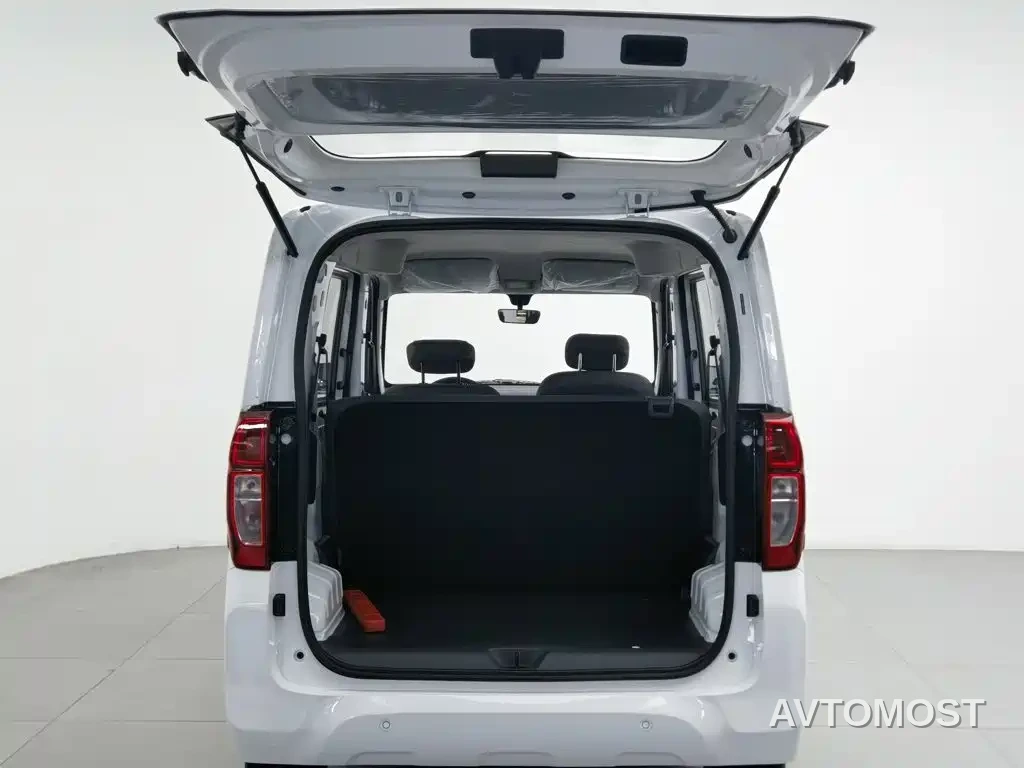 Wuling Zhiguang NEV 2025 Standard Version — фото 15