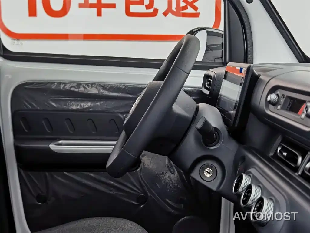 Wuling Zhiguang NEV 2025 Standard Version — фото 21