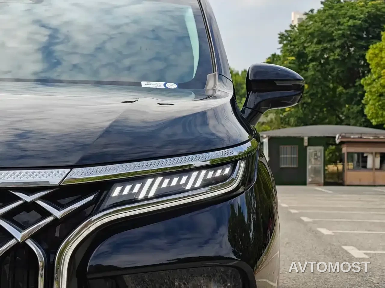 Dongfeng Fengxing Starlight V9 2024 1.5TD 200km Chinese Knot Series Exclusive — фото 4