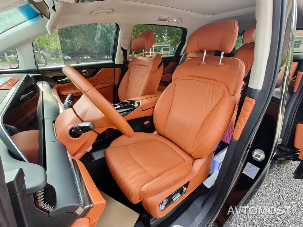 Dongfeng Fengxing Starlight V9 2024 1.5TD 200km Chinese Knot Series Exclusive — фото 9