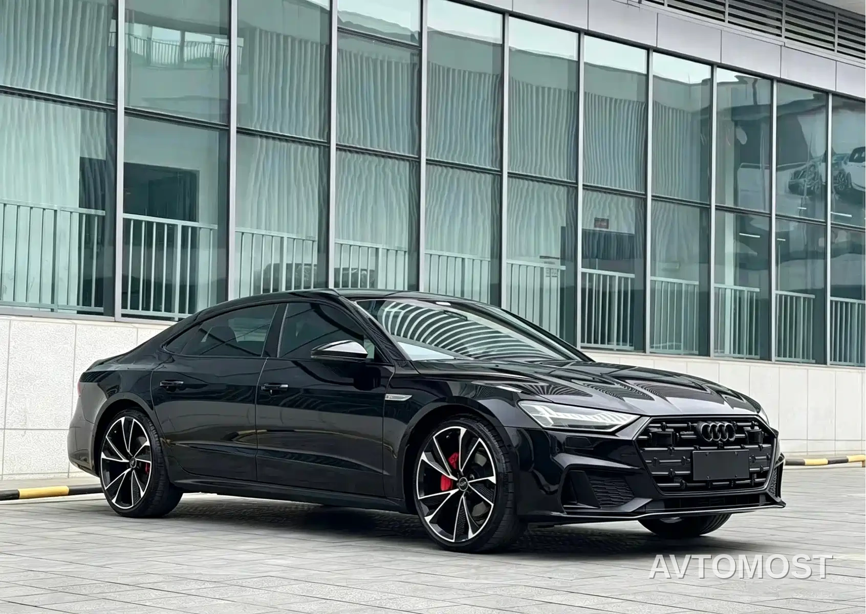 Audi A7L 2022 45 TFSI quattro S-line Black Warrior Edition — фото 3