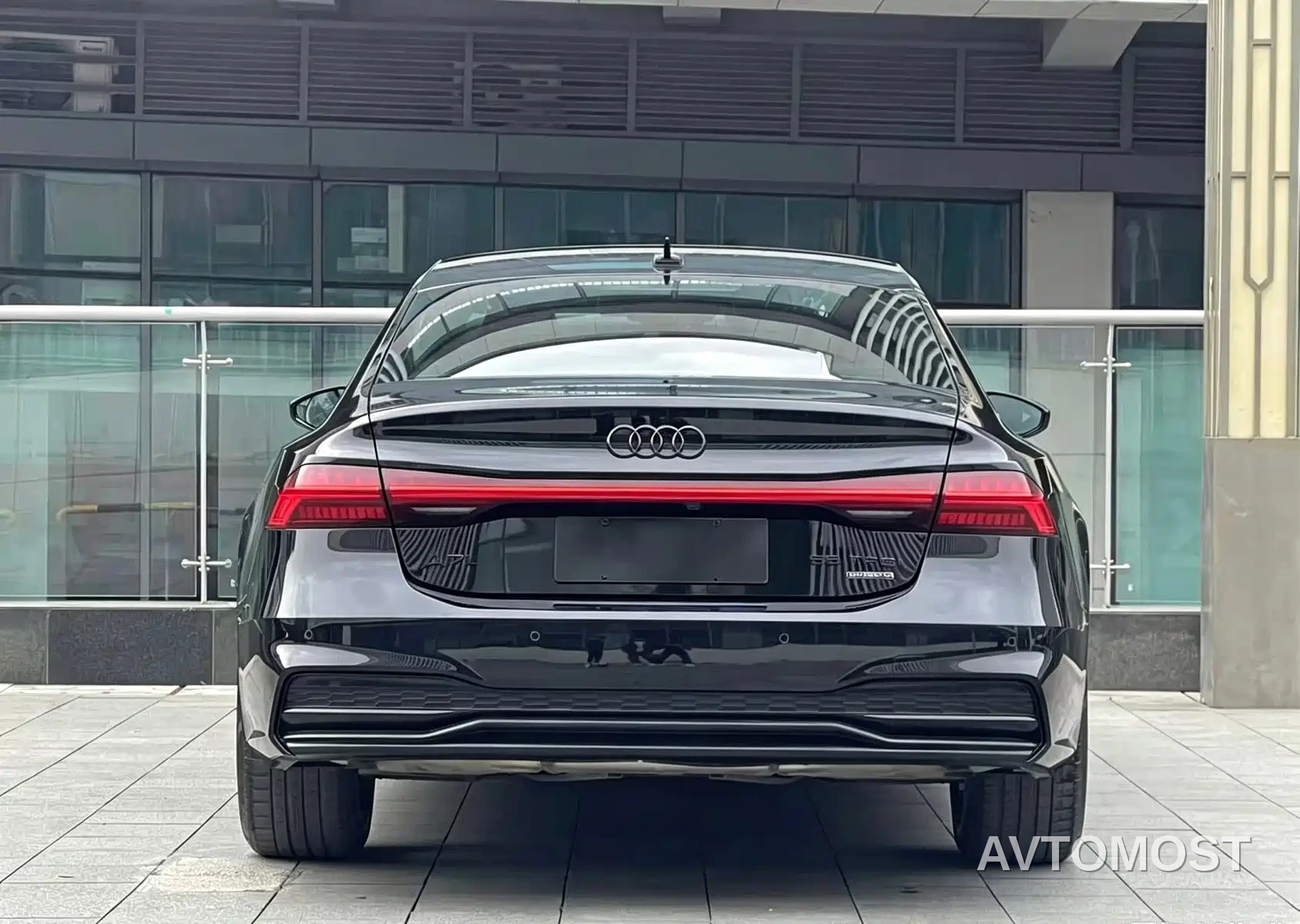 Audi A7L 2022 45 TFSI quattro S-line Black Warrior Edition — фото 8