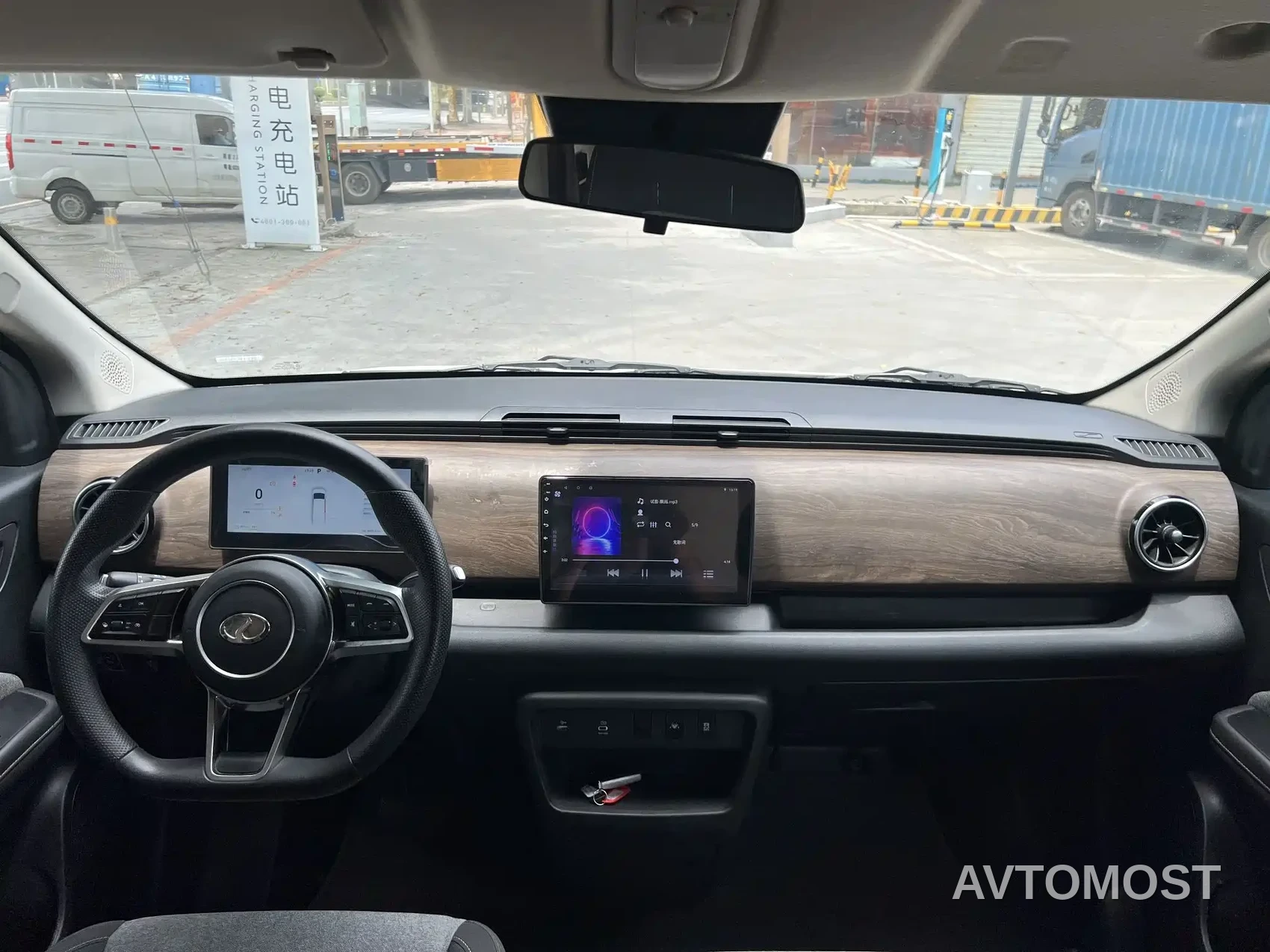 Ruichi New Energy EC75 2025 Passenger Smart Super Charge Edition Pioneer Type I 52.16kWh — фото 2