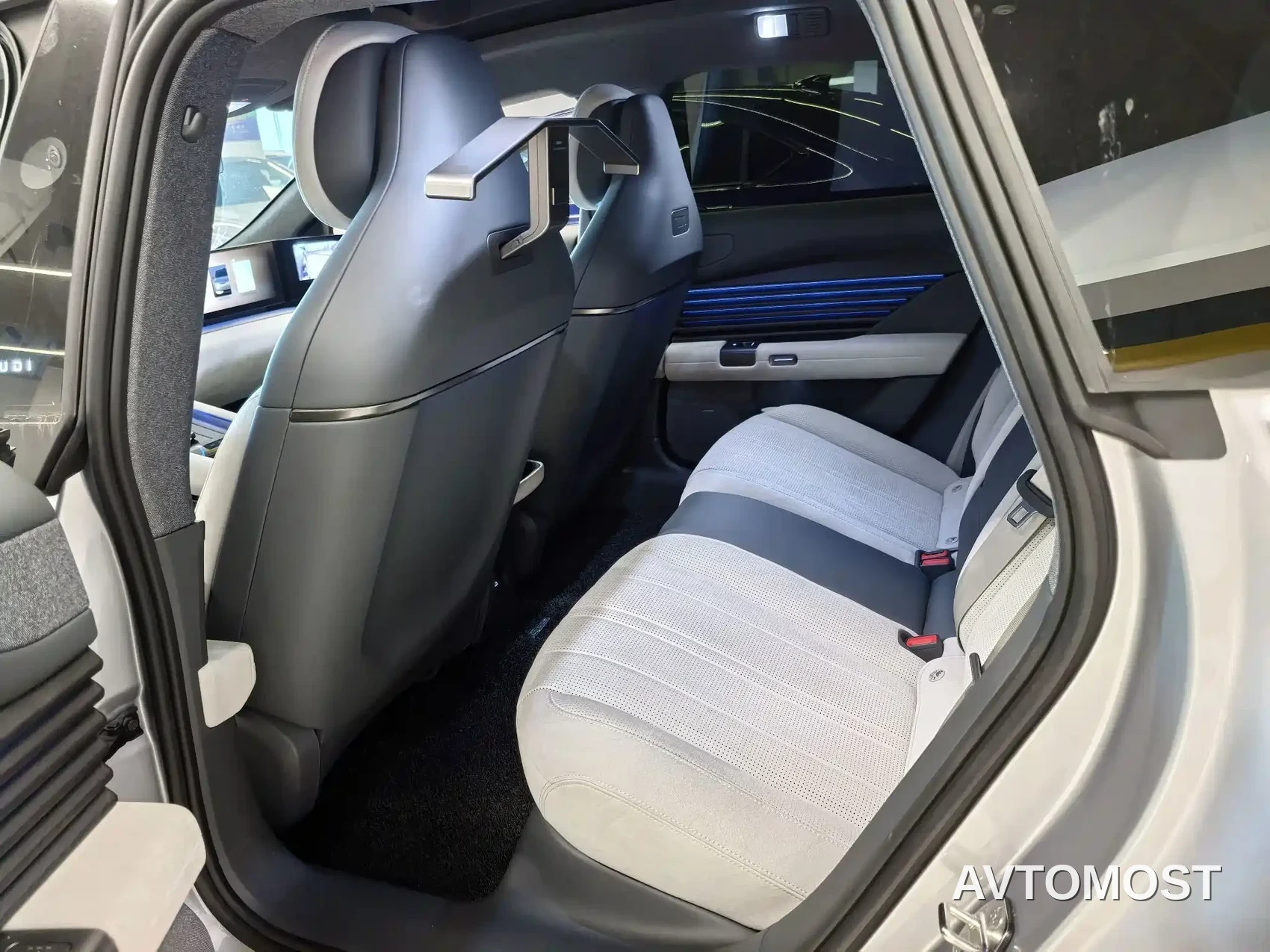 Audi E5 Sportback 2025 Model Base Version — фото 6