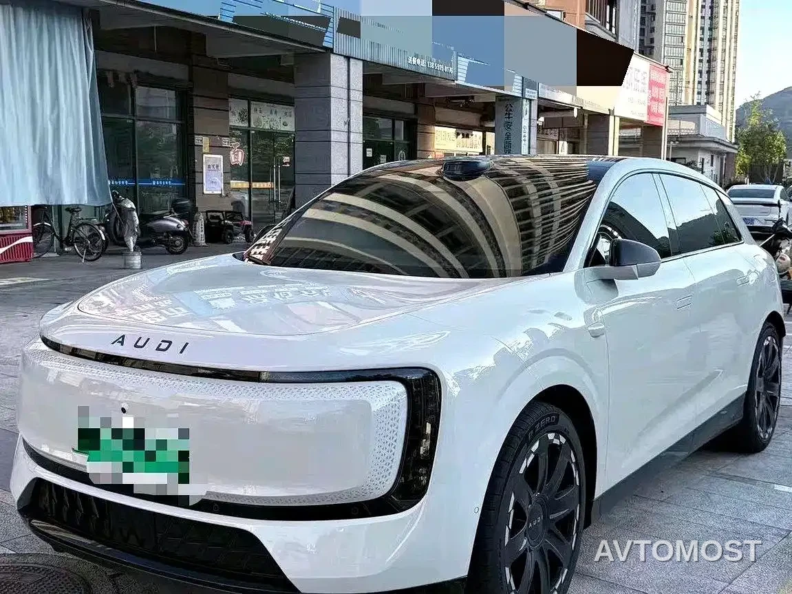 Audi E7X 2026 4WD Base Model — фото 1