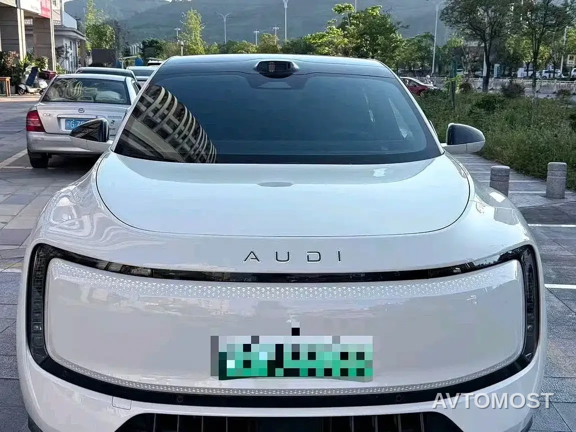 Audi E7X 2026 4WD Base Model — фото 2