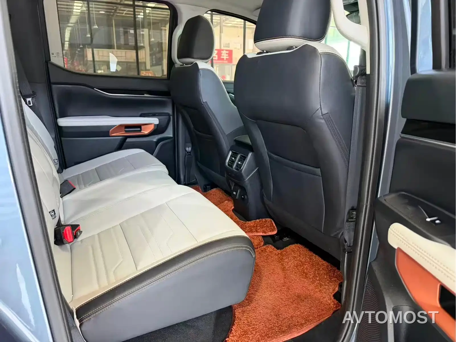 Ford Ranger 2023 Mountain Forest 4WD Automatic (Petrol) — фото 8
