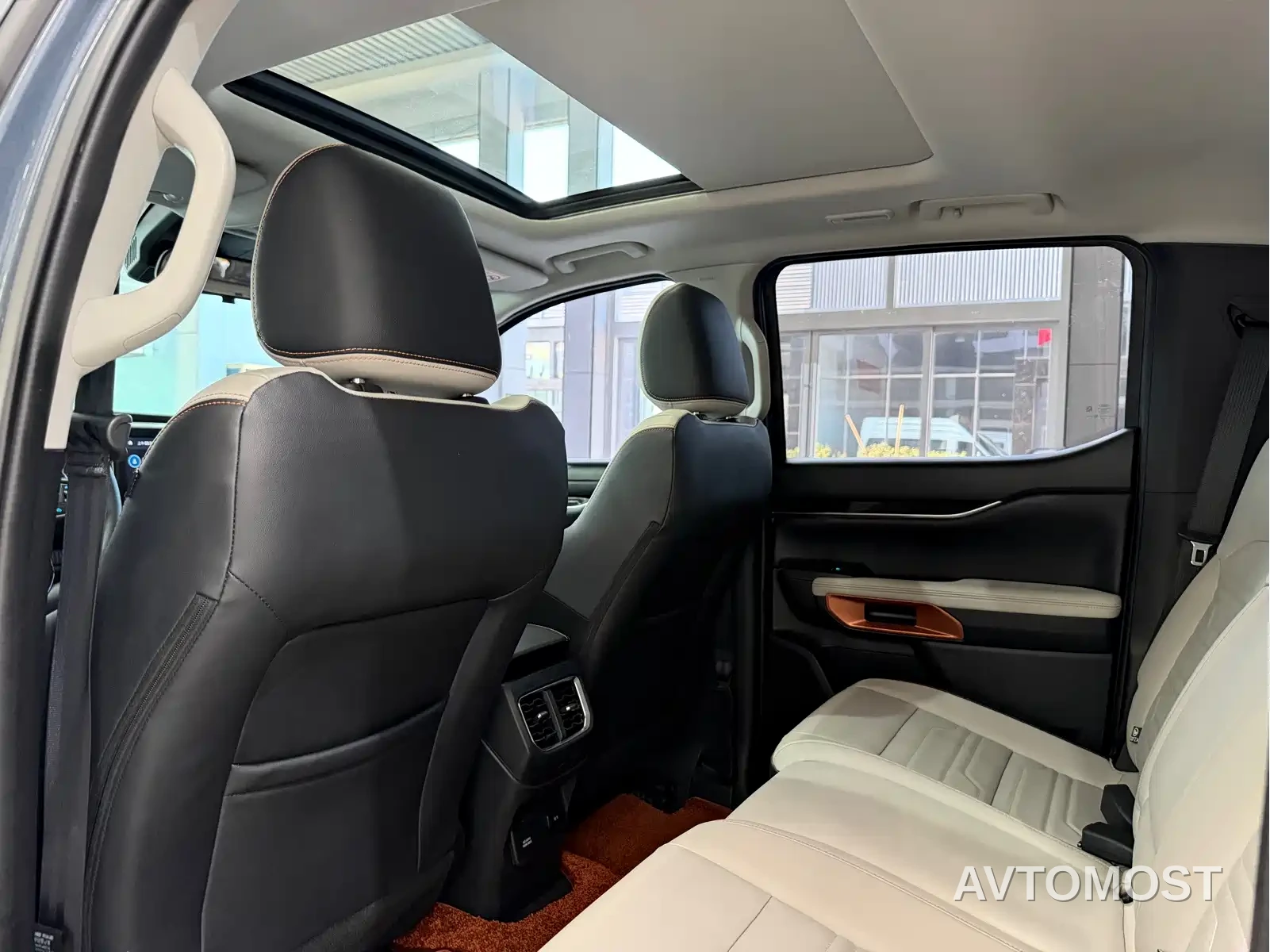 Ford Ranger 2023 Mountain Forest 4WD Automatic (Petrol) — фото 16