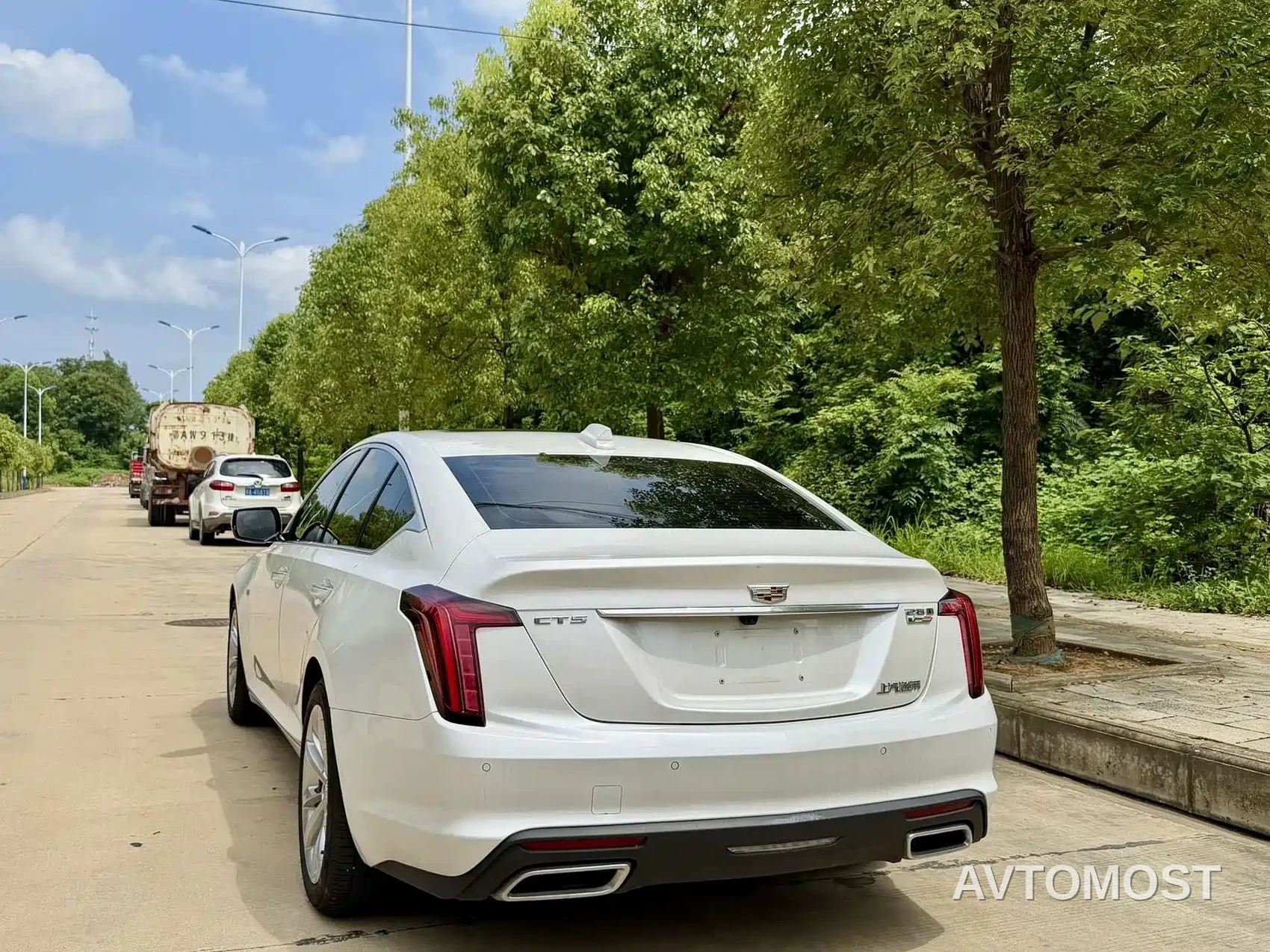 Cadillac CT5 2024 28T Luxury Model — фото 8