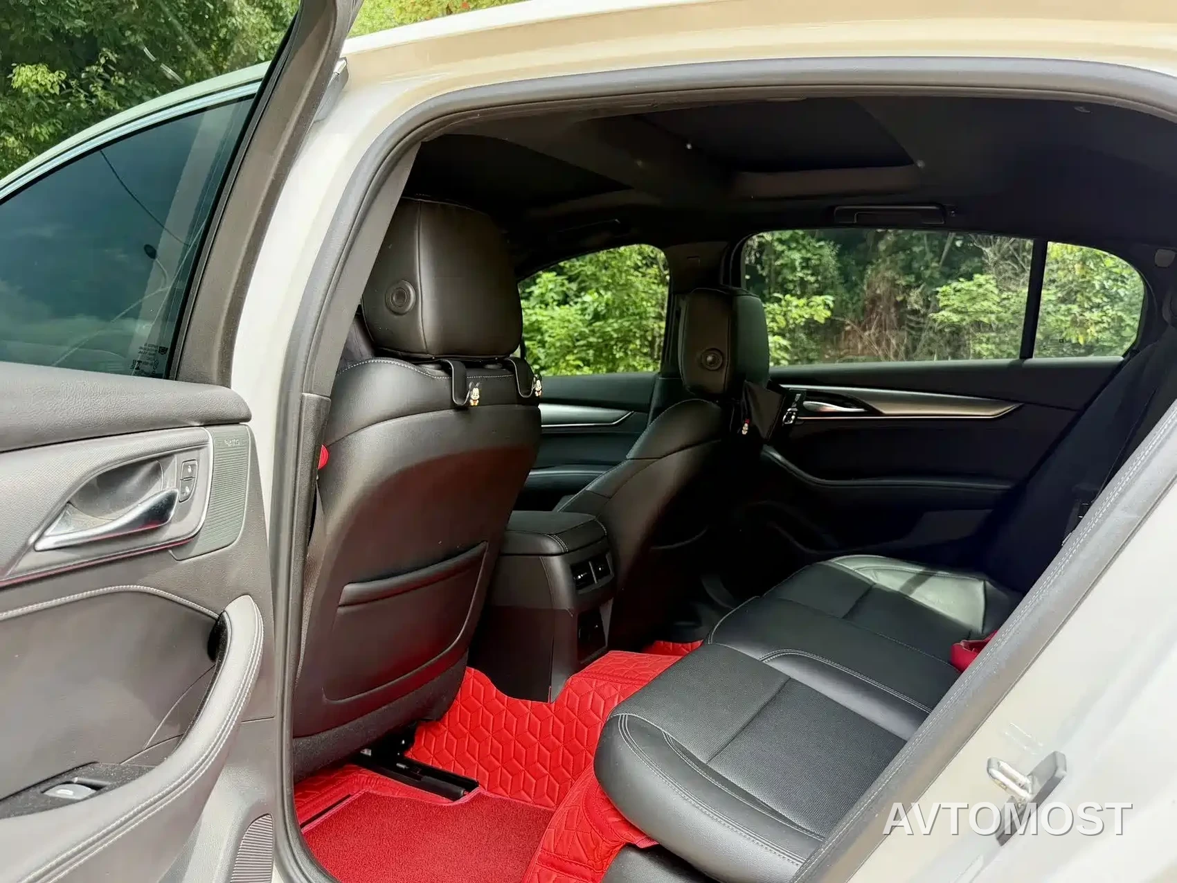 Cadillac CT5 2024 28T Luxury Model — фото 11