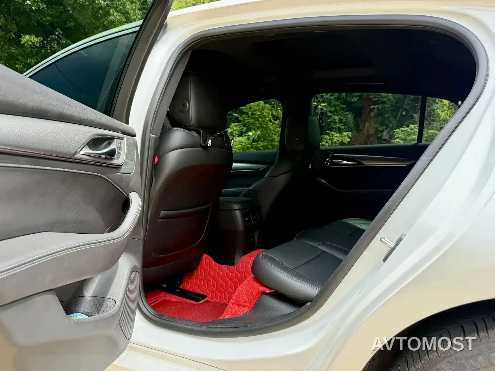 Cadillac CT5 2024 28T Luxury Model — фото 12