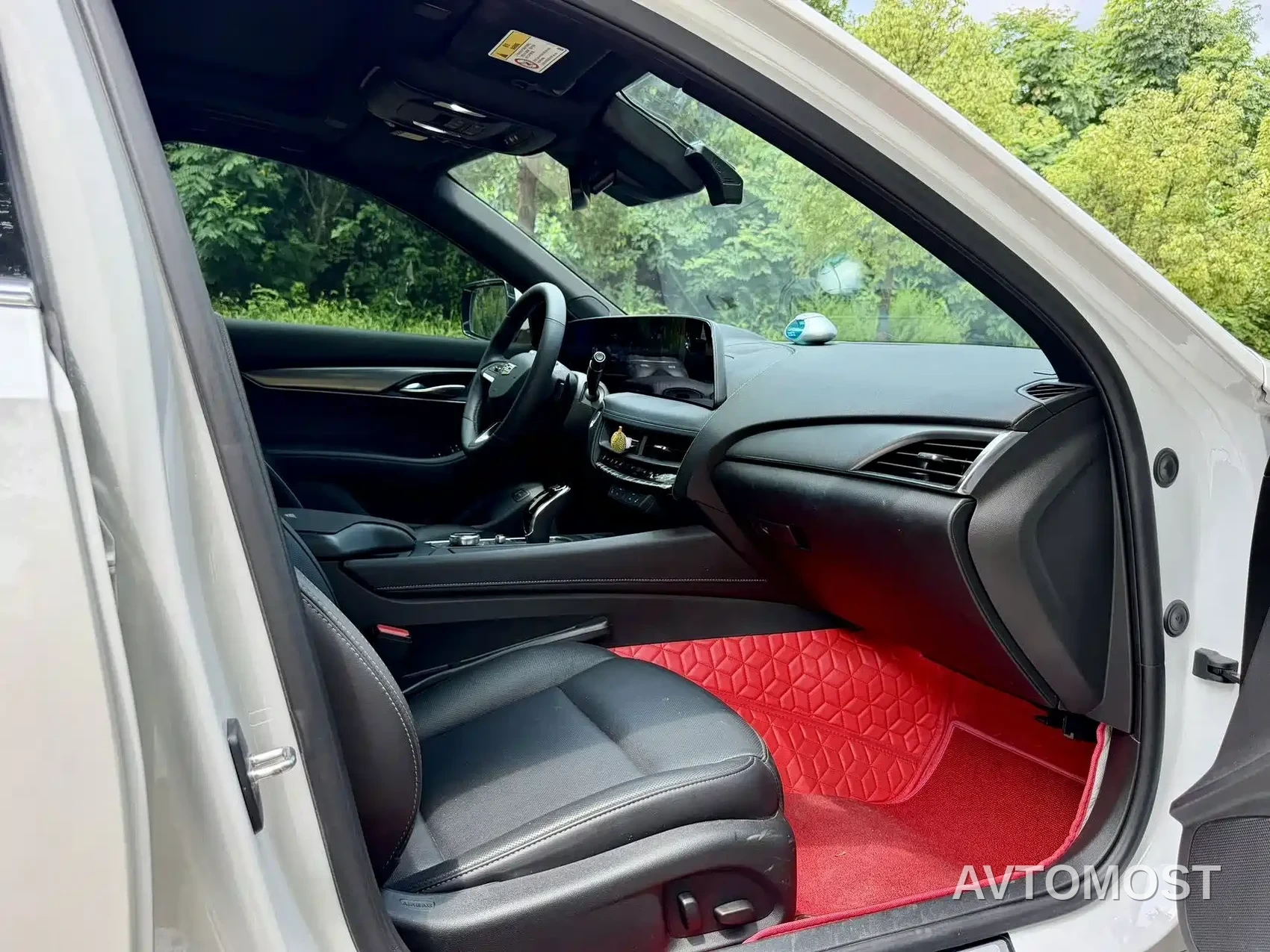Cadillac CT5 2024 28T Luxury Model — фото 13